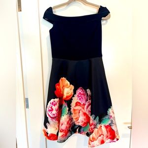 Joseph Ribkoff size 6 Navy & Floral off the shoulder cocktail dress